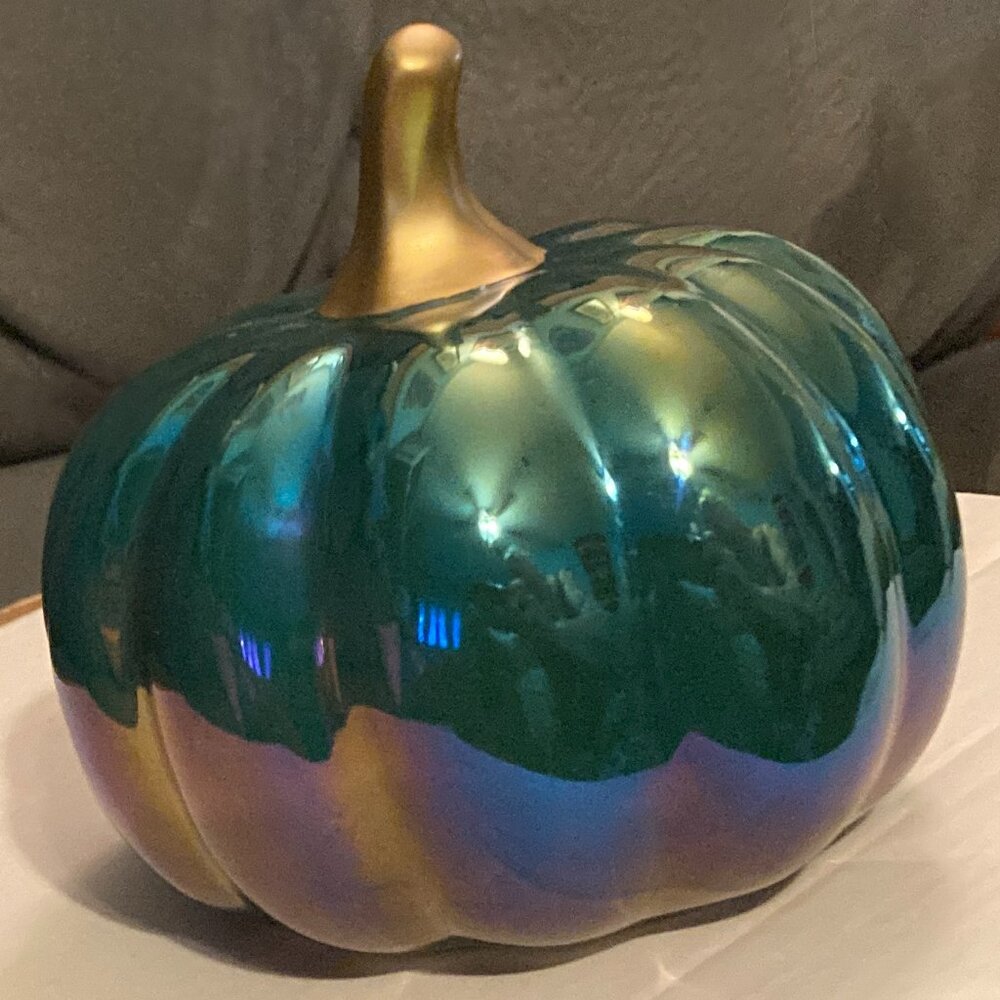 Target Bullseye Blue/Purple Iridescent Glass Pumpkin-Fall Decor-5" H-EUC